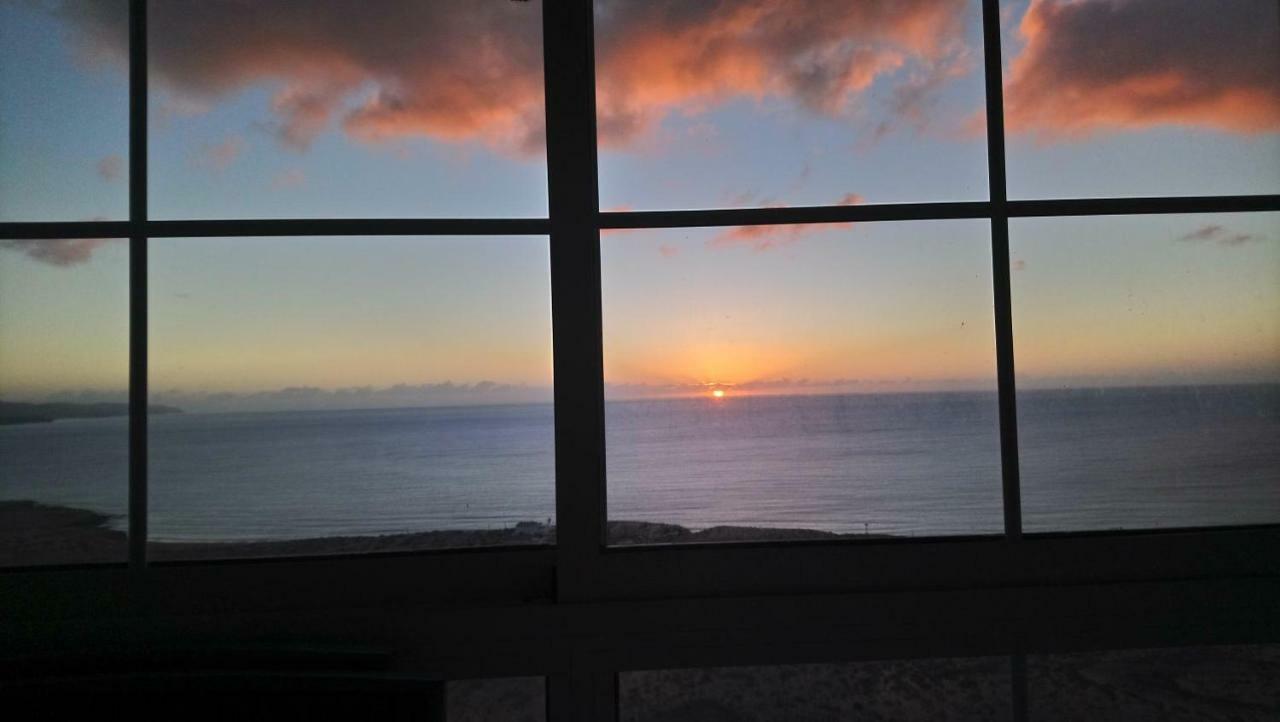 Penthouse Sunrise Blue Ocean View Apartament *